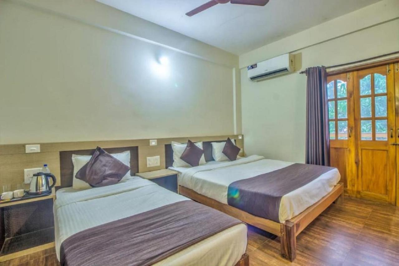 Baga Beach Paradise Hotel Ngoại thất bức ảnh
